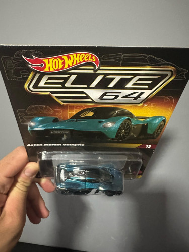 Action Figures Hot Wheels Elite 64 Aston Martin Valkyrie - Aston Martin - #