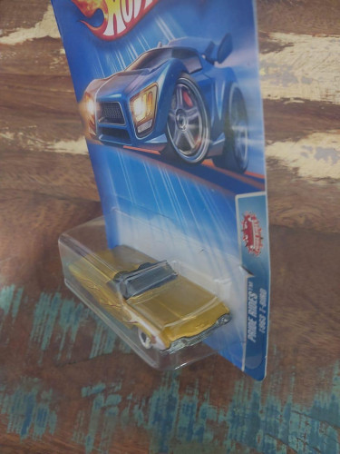 Action Figures Hot Wheels Mainline 1963 T-bird - tBIRD - #