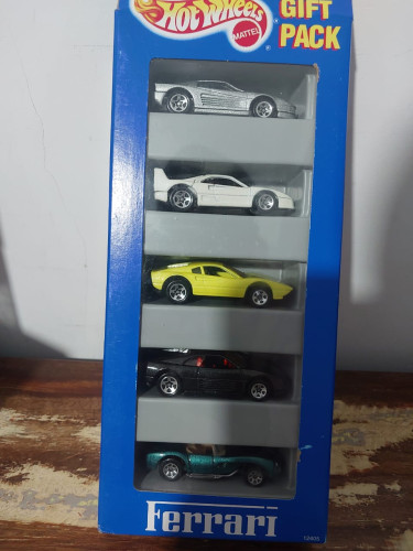 Action Figures Hot Wheels Mainline 1993 Ferrari 5 Pack - Ferrari - #