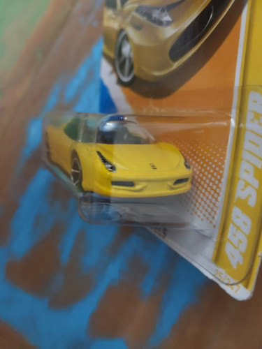Action Figures Hot Wheels Mainline Ferrari 458 Spider Amarela - Ferrari - #