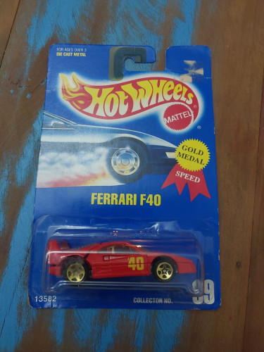 Action Figures Hot Wheels Mainline Ferrari F40 Vermelha - Ferrari - #