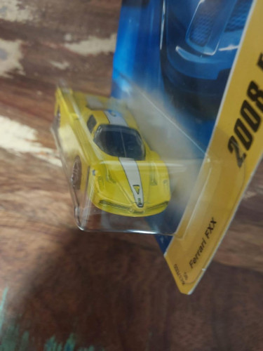 Action Figures Hot Wheels Mainline Ferrari Fxx Amarela - Ferrari - #