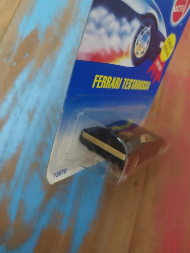 Action Figures Hot Wheels Mainline Ferrari Testarossa Preta Detalhe - Ferrari - #
