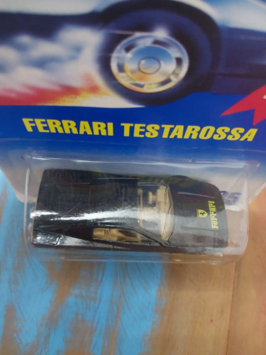Action Figures Hot Wheels Mainline Ferrari Testarossa Preta Detalhe - Ferrari - #