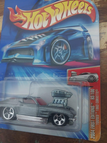 Action Figures Hot Wheels Mainline Tooned 1963 Corvette - Corvette - #