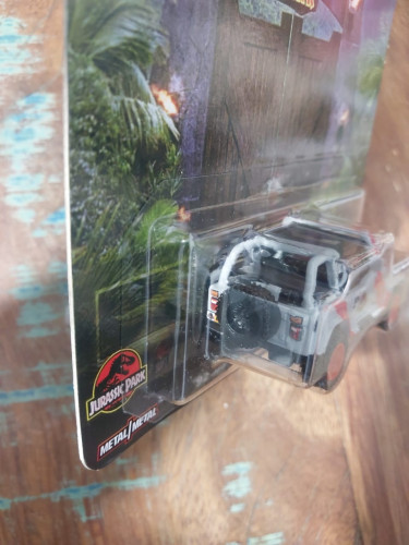 Action Figures Hot Wheels Premium Jurassic World 92 Jeep Wrangler Sahara - Jurrasic World - #
