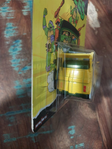 Action Figures Hot Wheels Premium Teenage Mutant Ninja Turtles Party Wagon - As Tartarugas Ninjas - #