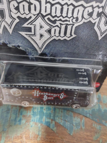 Action Figures Hot Wheels Premium Tour Bus Mtv Headbangers Ball - BUS - #