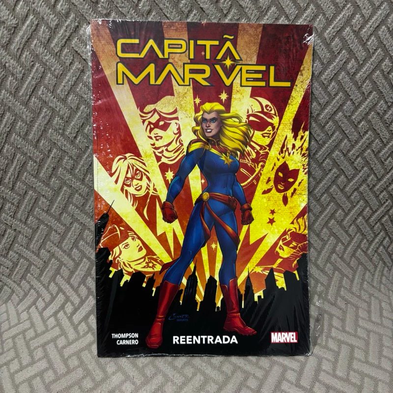 Hq Capitã Marvel Reentrada - Volume 1 - Lacrado - Marvel Capita Marvel #1 - Produto Original