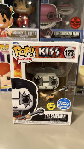 The Spaceman Glow in the dark Kiss #123 - Produto Original