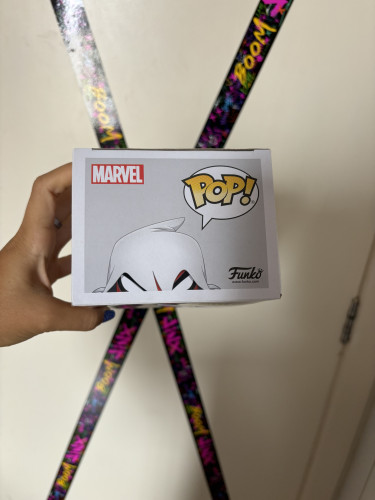 Boneco Funko Pop Marvel Arach-knight Glows - Exclusivo 681 - SPIDER MAN - #681