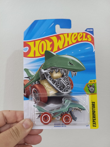 Action Figures Hot Wheels Shark Bite T-Hunt 2025-HOTWHEELS-