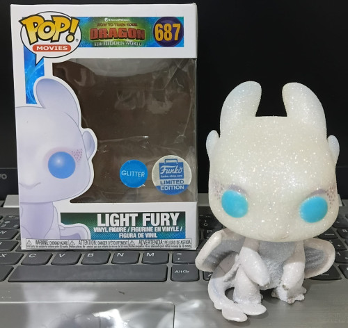 Light fury-Como Treinar Seu Dragão-687