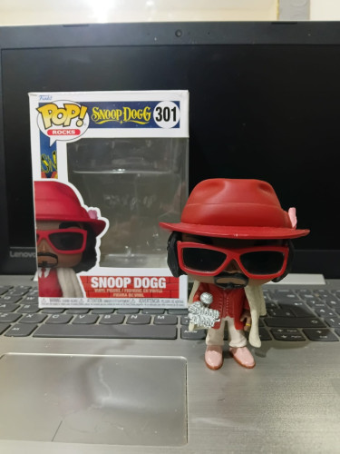 Snoopy Dogg ROCKS SNOOP DOGG #301 - Produto Original