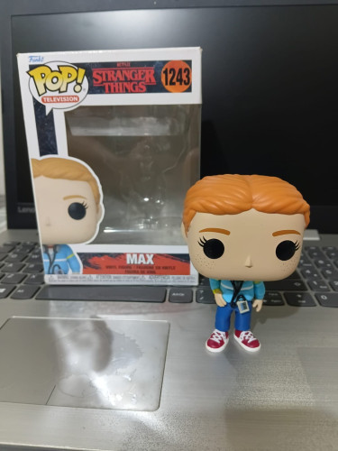 MAX Stranger Things #1243 - Produto Original