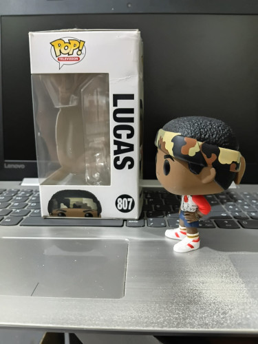  Pop! Television Stranger Things Season 4 #807 - Produto Original