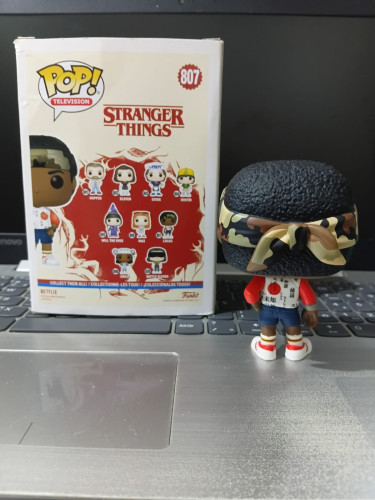  Pop! Television Stranger Things Season 4 #807 - Produto Original