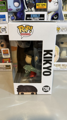 Funko Pop Kikyo Glow in the dark - Inu Yasha - #1298