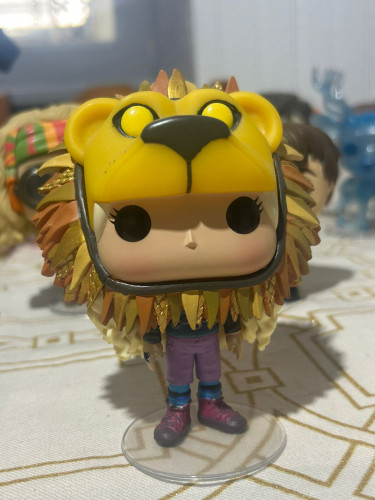 Funko Pop! Movies Harry Potter Luna Lovegood (With Lion Head) #47 - Wizarding World Harry Potter - #47