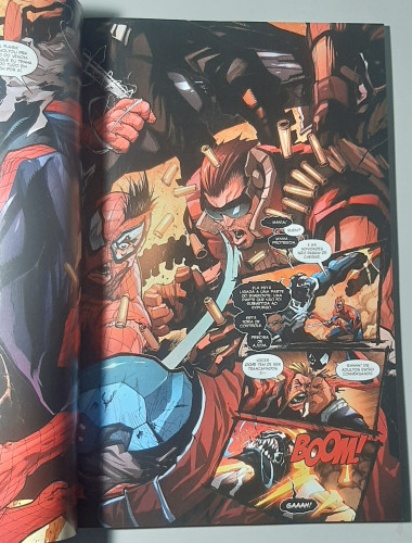 Universo Marvel - Marvel - #11 e 12