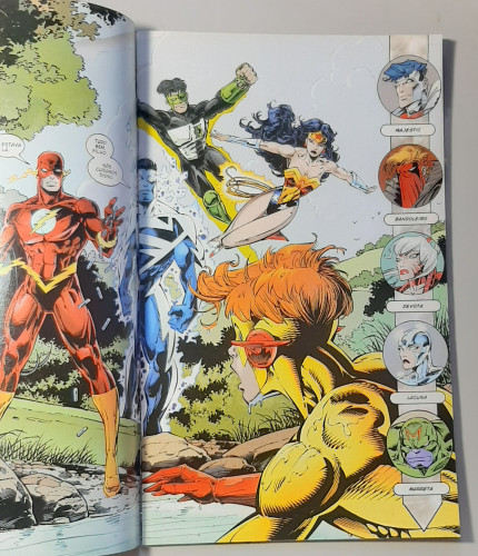 LJA WildC.A.T.S - Liga Da Justiça - #Única