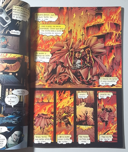 Batman & Justiceiro: Lago de Fogo - The Batman - #Única