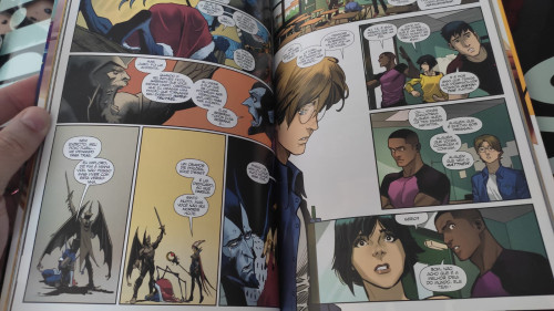 Hq Go Go Power Rangers: Volume 2 - Power Rangers - #