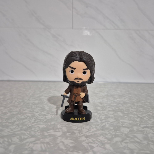 Kit com 2 Miniaturas Aragorn e Smeagol Gollum O Senhor Dos Anéis # - Produto Original
