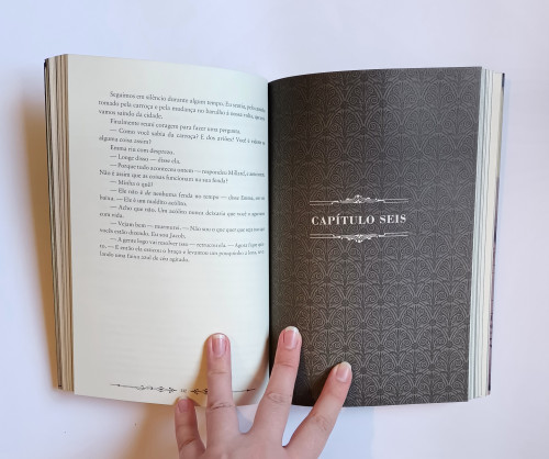 Livro O Orfanato Da Srta. Peregrine Para Crianças Peculiares - Ransom Riggs - O Orfanato Da Srta. Peregrine Para Crianças Peculiares - #