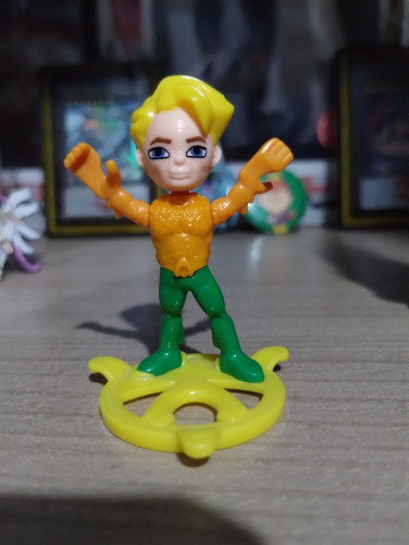 Action Figures Liga da Justiça Joy - Kinder Ovo - Aquaman-Liga Da Justiça-