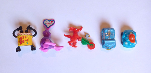  Kinder Ovo # - Produto Original