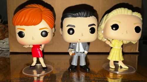 Mad Men Collectors Set - Joan Holloway, Betty Drapper e Don Drapper Television Mad Men #908 - Produto Original