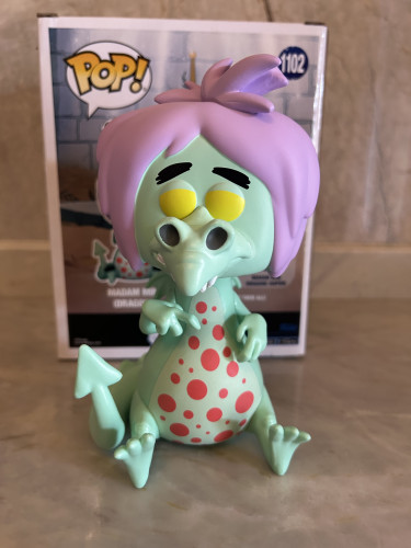 Funko Pop Madam Mim ( Dragon ) Chase - Madame Mim - A Espada era a Lei - - Disney The Sword In The Stone - #1102