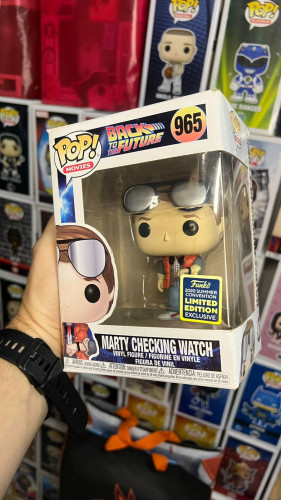Marty Checking Watch - Limited Edition Exclusive Back To The Future #965 - Produto Original