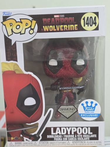 Marvel - Ladypool diamond collection exclusivo #1404 funko pop diamond #1404 - Produto Original