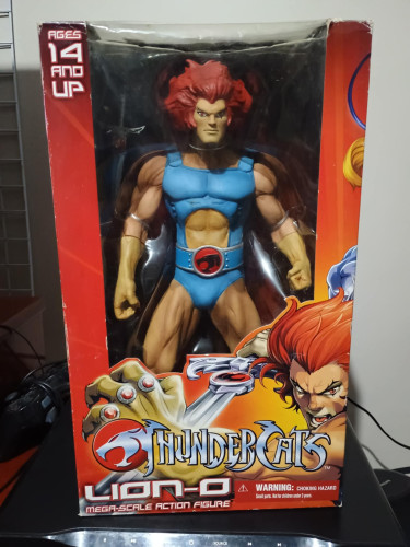 Mezco Toyz Thundercats MDS Designer Series Lion-O Mega Scale Action Figure 2011 - Thundercats - #