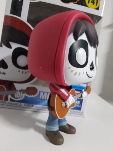 Funko Pop Miguel With Guitar (vaulted) - Disney Pixar Coco - #741