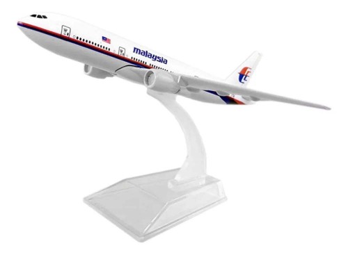 Action Figures Miniatura Aviao Boeing 777 Malaysia Airlines Aeronave Comercial Airplane - Geek - #