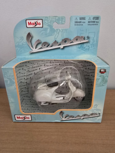 Miniatura Vespa Maisto 1:18 Vespa # - Produto Original