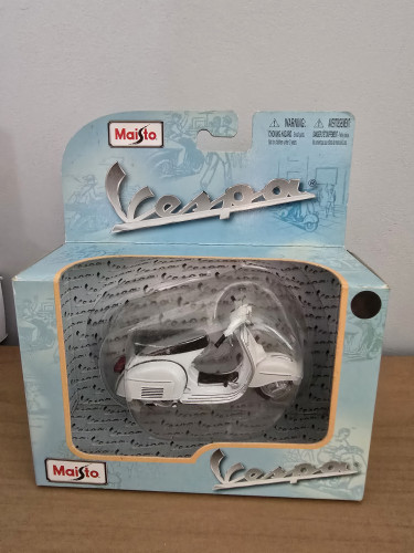 Miniatura Vespa Sprint 1974 Maisto 1:18 Vespa # - Produto Original