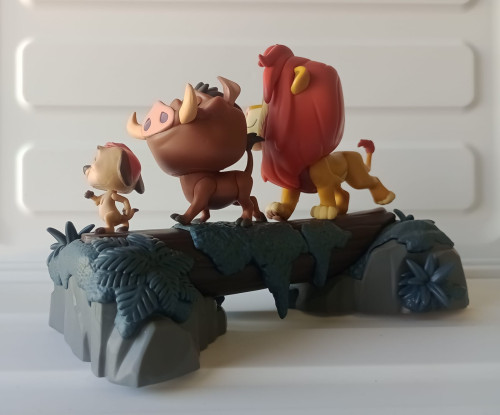 Funko Pop Moment Hakuna Matata Rei Leão - Disney Rei Leao - #1313