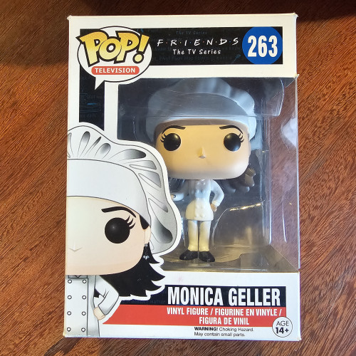 Funko Pop Monica Geller (vaulted)-Friends-263