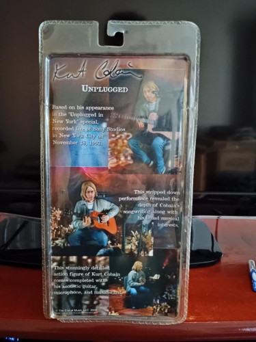 Neca Nirvana Kurt Cobain Mtv 1993 Unplugged Action Figure - MTV Unplugged - #