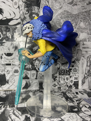 ONE PIECE FIGURE ICHIBAN KUJI BEYOND THE LEVEL PRIZE B TRAFALGAR LAW One Piece # - Produto Original