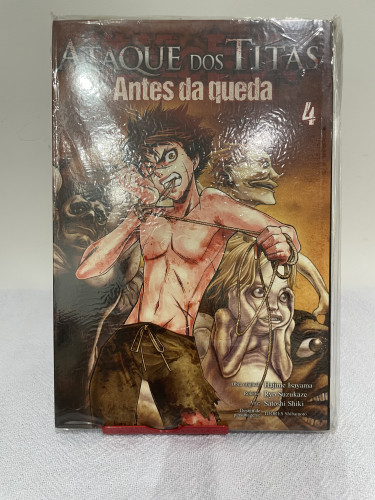 Mangá Ataque dos Titãs Antes da Queda - Volume 4-Attack On Titan-4
