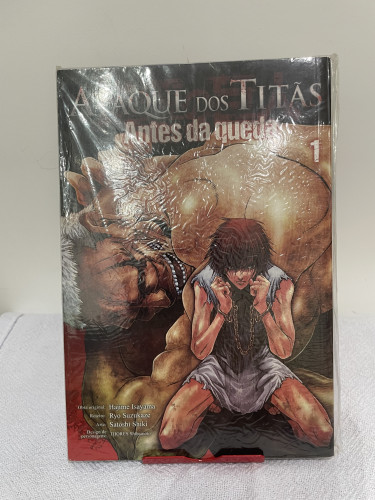 Mangá Ataque dos Titãs Antes da Queda - Volume 1-Attack On Titan-1