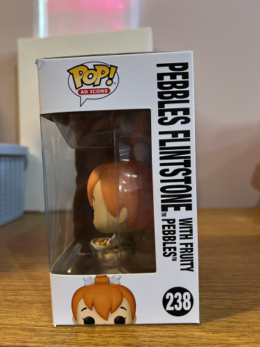 Funko Pop Pedrita - Pebbles Flintstone With Fruity #238 - The Flintstones - #238