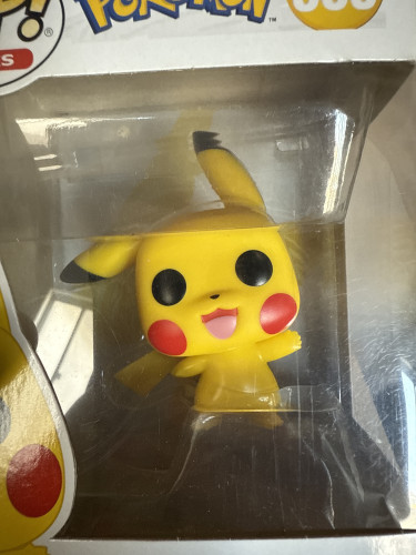 Funko Pop Pikachu - Pokemon - #553