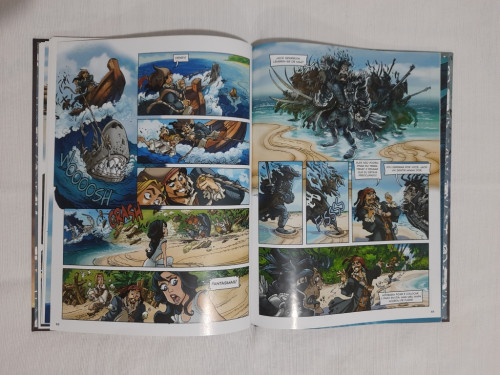 Hq Piratas do Caribe A Vingança de Salazar (A História do Filme em Quadrinhos) - Piratas Do Caribe - #9