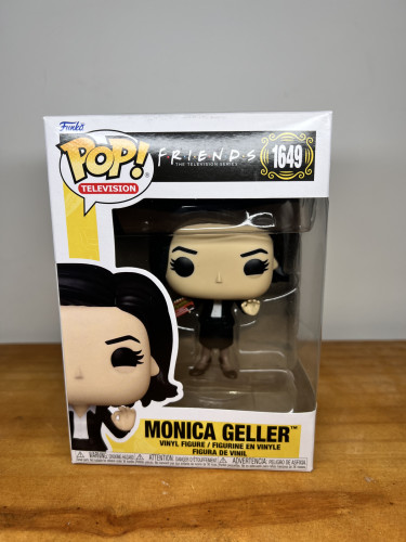 Pop! Funko Monica Geller com Mockolate-Friends-1649